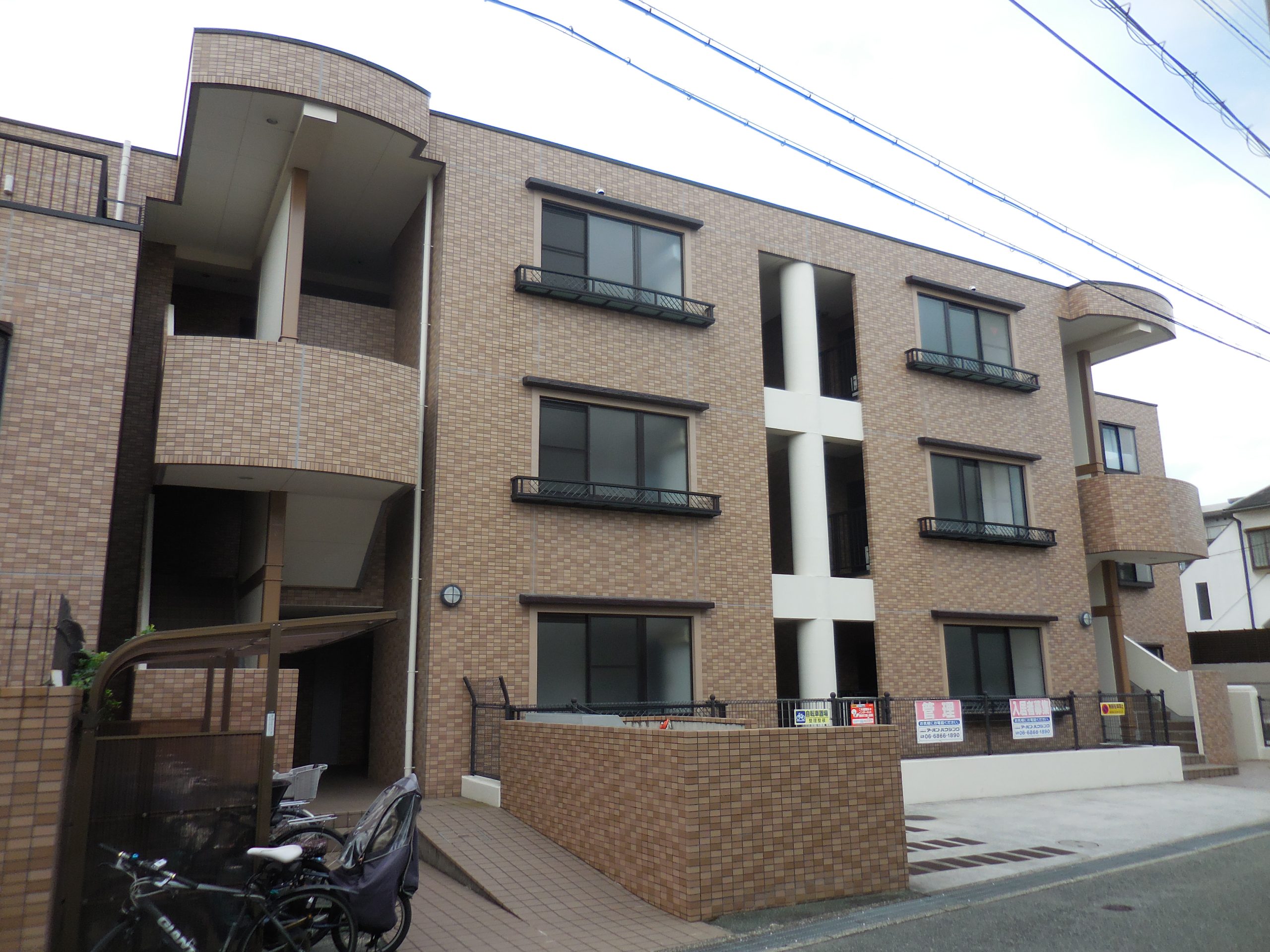 アップルホーム岡町駅前A（女性棟）